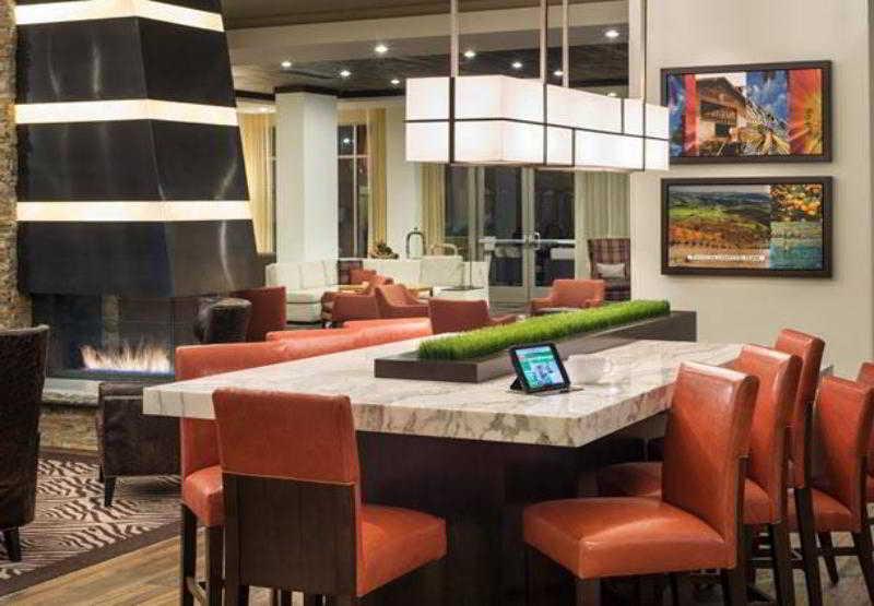 Courtyard By Marriott Irvine Spectrum Exterior foto