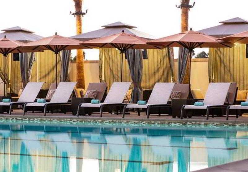 Courtyard By Marriott Irvine Spectrum Exterior foto