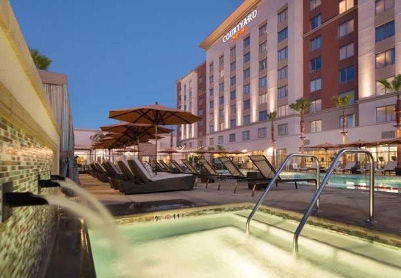 Courtyard By Marriott Irvine Spectrum Exterior foto