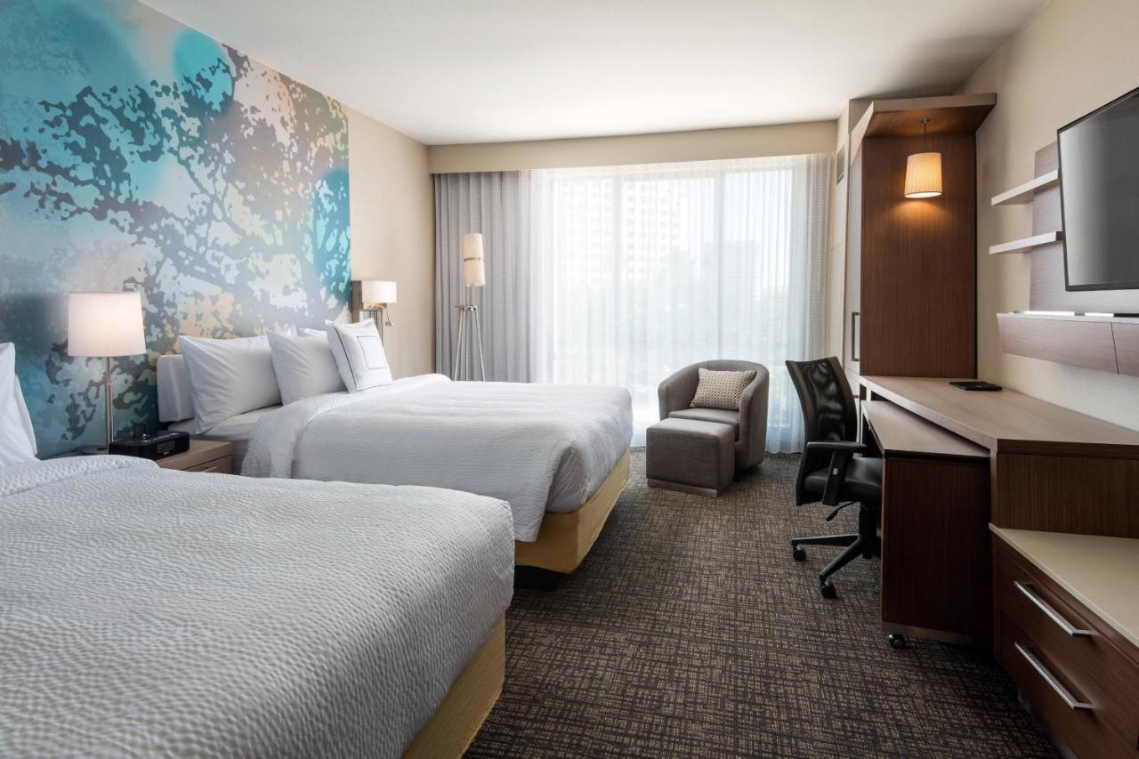 Courtyard By Marriott Irvine Spectrum Exterior foto
